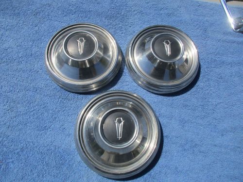 1960&#039;s 1970&#039;s plymouth division hubcaps dog dish poverty caps roadrunner cuda