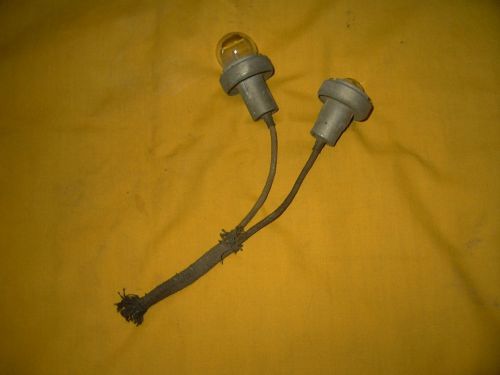 Lincoln  zephyr  1942-48 stop and license plate  light wires  (a) restorable