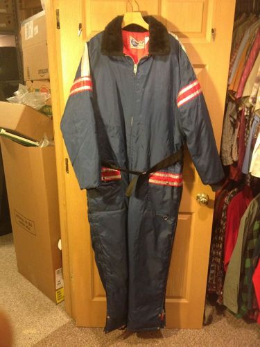 Upc one piece suit snow winter snowmobile zippered insulated large l