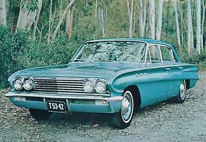 1961 buick special brochure / pamphlet: fireball v-8, de luxe, station wagon,&#039;61