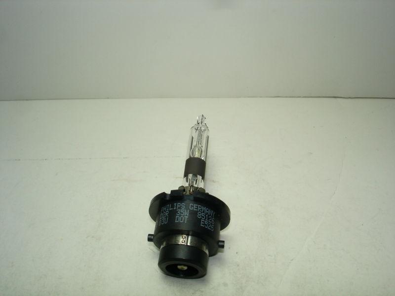 New oem 2001-2004 infiniti qx 4 i30 i35 m45 philips d2r xenon headlight hid bulb