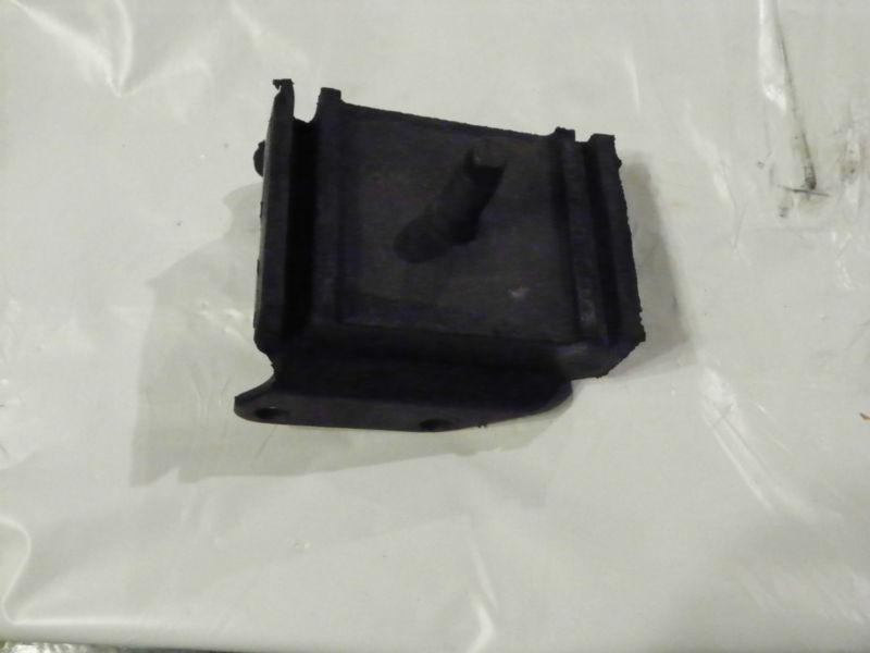 1957-1963  cadillac 365,390  front motor mount (left or right)