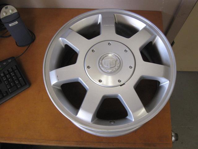 03-04 cadillac cts factory alloy wheel 17 inch