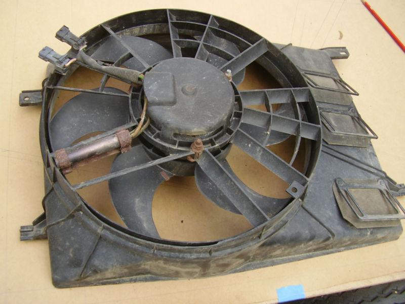 Saab 900 radiator fan & shroud used 1994 1995 1996 1997 1998 cooling