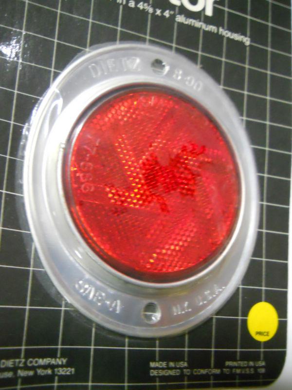 Aluminum "turbo" reflectors for mailboxes drive ways etc. - red