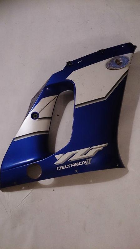Yamaha yzf deltabox ii fairing plastic w/ indicator light - blue & white