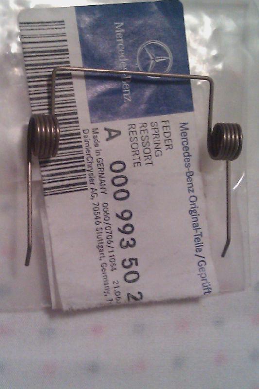 2007-10 mercedes s class spring for  headlamp cleaning device