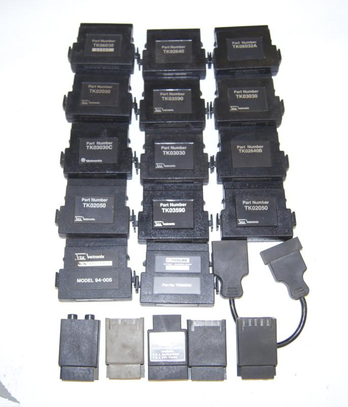 Lot of 20 gm gm tech 1 diagnostic scanner cartridges & adapters vetronix (25472)