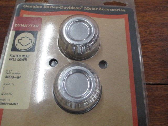 Harley davidson dyna fxr fluted rear axle cover 44573-04  new on sale!!