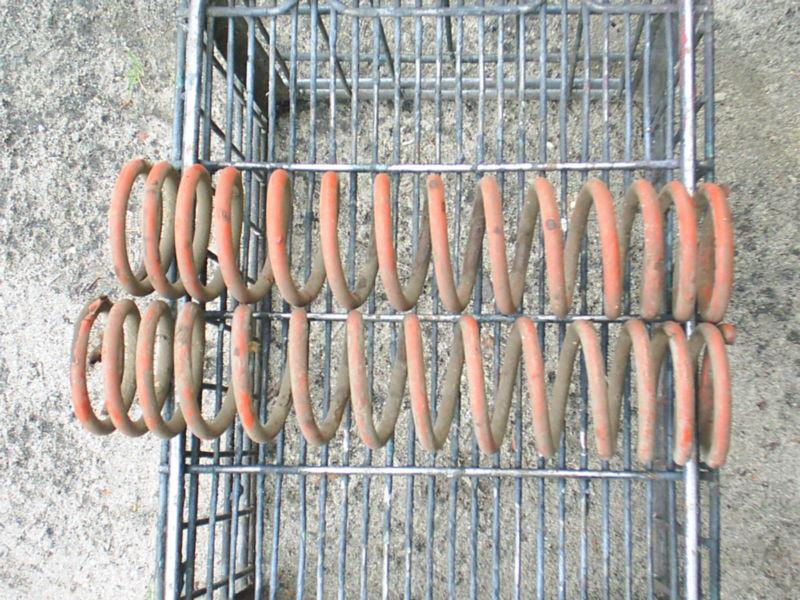  coil springs: load helpers