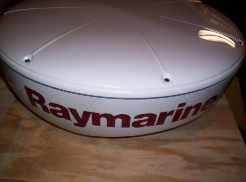 Raymarine e52080 rd424 4kw analog radome w/ 15m cable