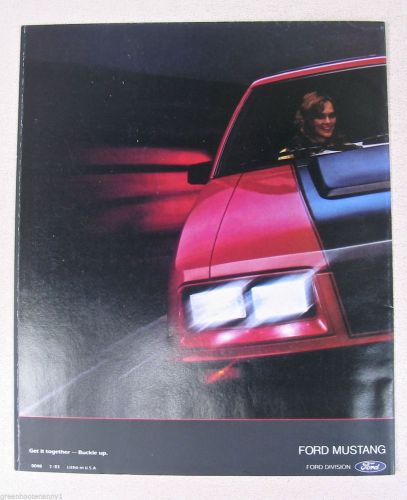 1983 ford mustang new car dealer showroom sales brochure
