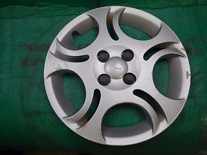2003-2005  saturn ion silver painted \ hub cap cover