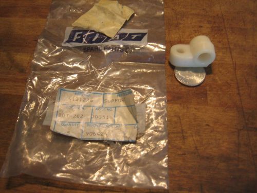 Nos fiat gas pedal rotating shaft support for 126, bravo, and others p/n 4121226