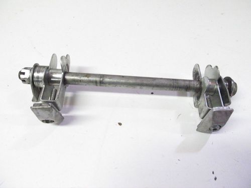 Suzuki gsf600 bandit gsf 600 1996-2003 rear wheel axle with spacers 35664