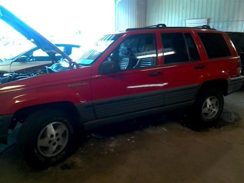 Air cleaner 4.0l fits 93-95 grand cherokee 855441