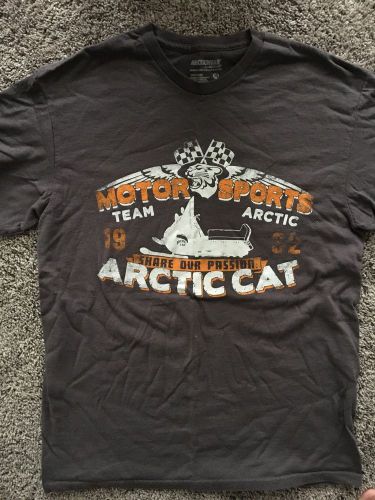 Arctic cat t-shirt size m