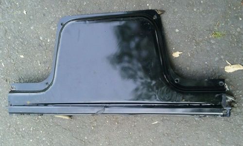 Jaguar xj6 series ii/iii water catch pan in trunk/boot, below rear window bd3752