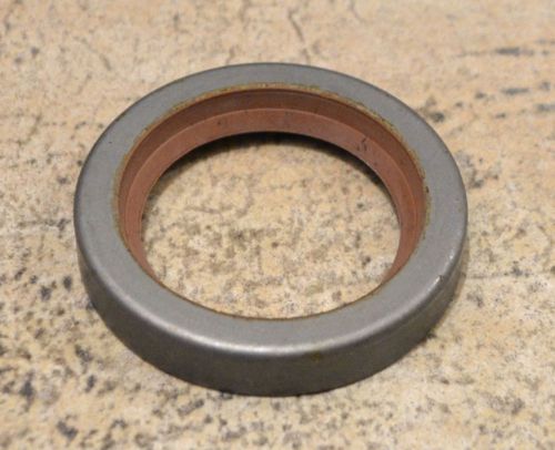 Lada niva 1600 front axle reduction gear oil seal oem