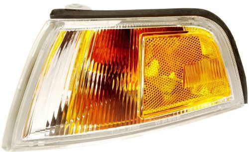Turn signal / parking light assembly front left fits 97-01 mitsubishi mirage