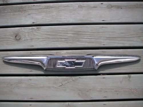 1958 chevrolet pickup truck front hood emblem original chrome with patina!!