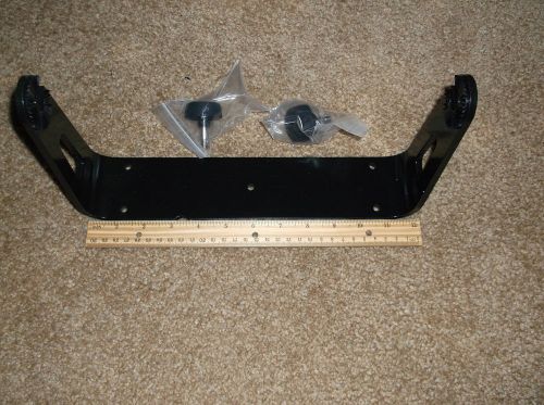 Raymarine trunnion mounting bracket 12&#034; a128  r70309  (with knobs)