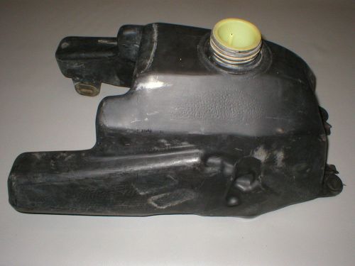 Yamaha 1996 warrior fuel tank yfm350 gas (maybe 93 1994 1995 1997 1998 1999 2000