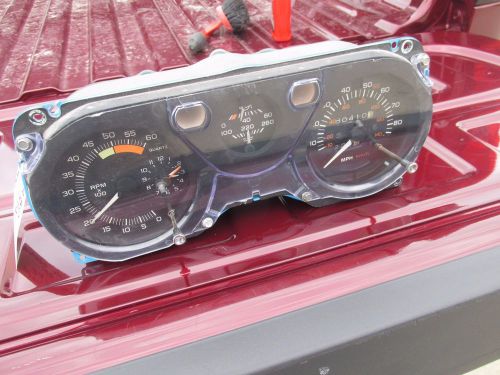 1980 firebird/trans am instrument gauge cluster 6000 rpm tach 85 mph speedometer