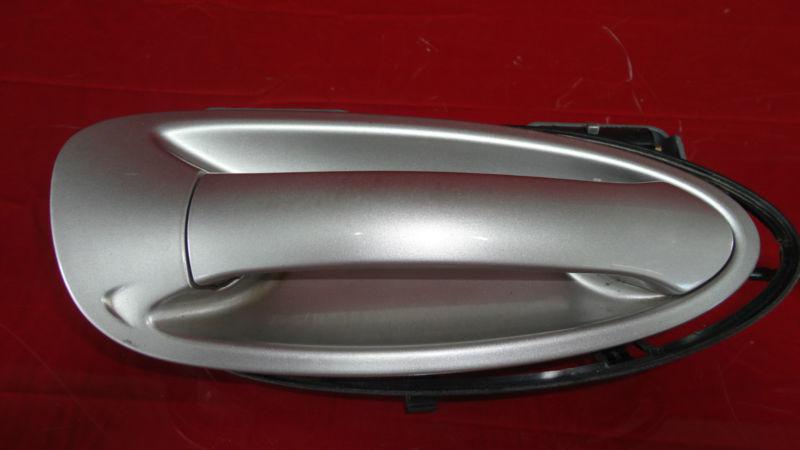 987 997 porsche cayman s  boxster exterior door handle passenger side silver
