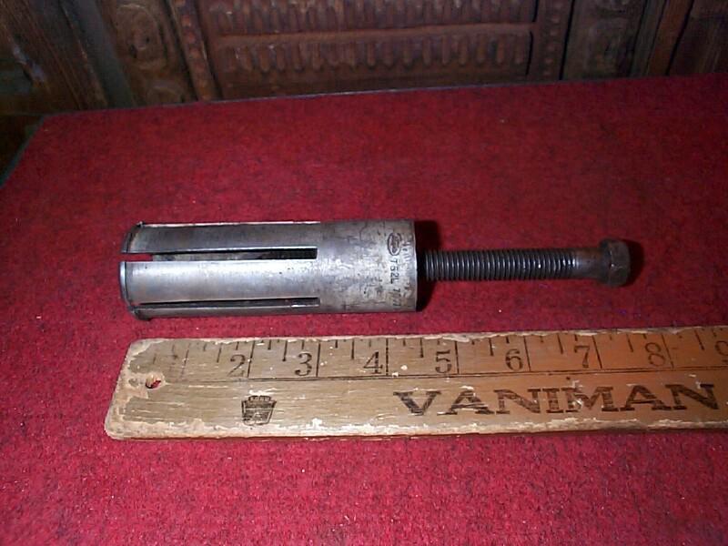 Fomoco ford automotive 1960s 70s hand tool specialty tool t52l 70c0 gae