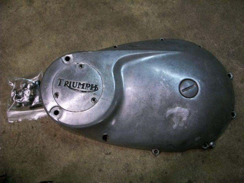 Triumph primary cover t2439 650cc t120 tr6 1967 needs repair