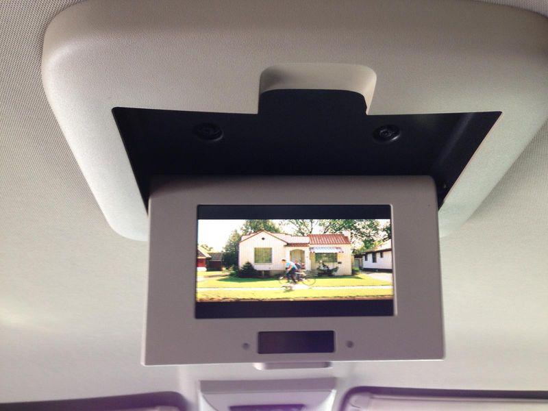 Nissan quest dvd video screen display screen, roof mounted entertainment