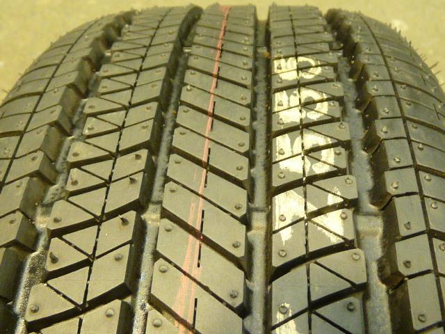 One new bridgestone turanza el-400, 205/60/16, tire # 81689 qw