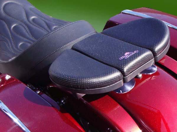 Butty buddy bare fender pillion seat pad gel air cushion for motorcycles