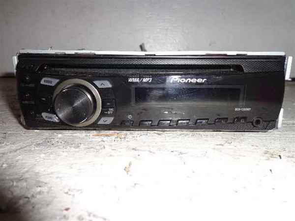 Pioneer deh-1300mp am/fm/cd/mp3 radio player lkq