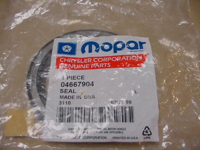 New genuine mopar rear main seal 4667904 new# 4621939ab seal, crankshaft