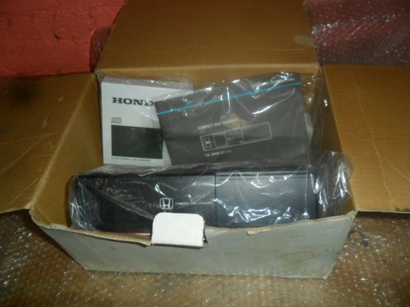 Honda insight crv cd changer new in box unused will fit others
