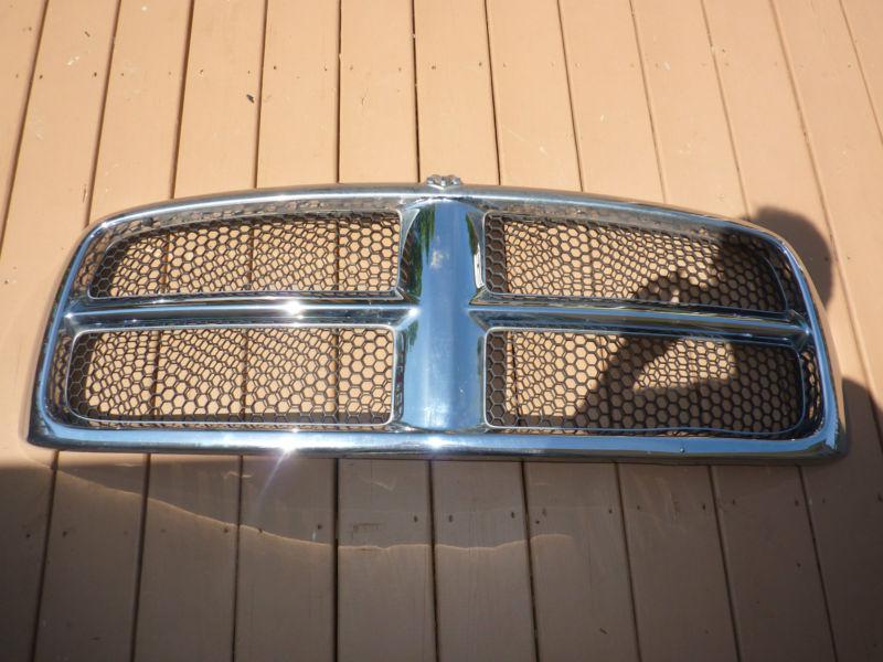 2002 03 04 2005 dodge ram chrome front radiator grille grill 55077477