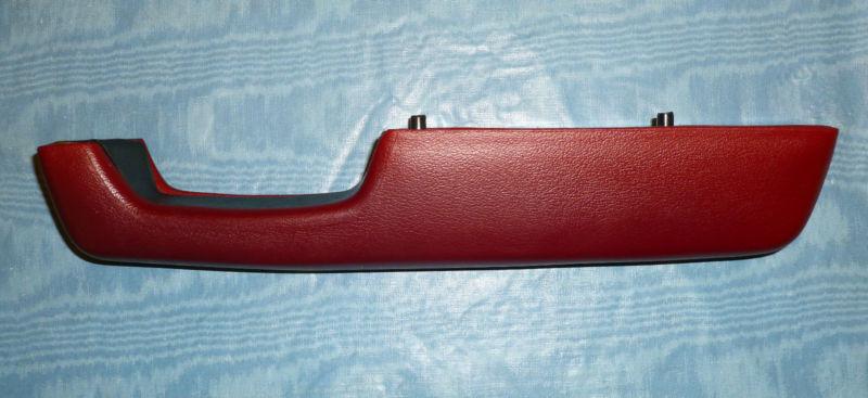 Oem ford ranger/bronco ii arm rest, maroon (red), r-side only, 1983 -88'