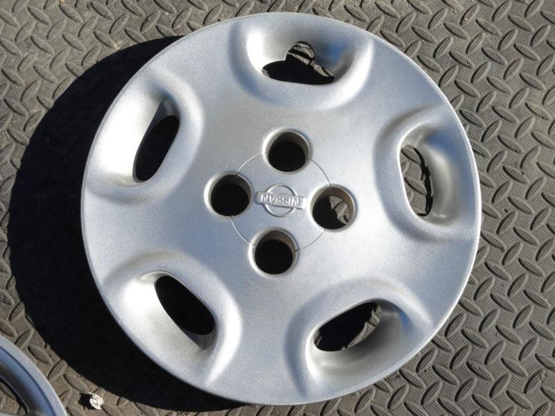 1998 1 nissan 200sx 14"  hub caps hubcaps cap