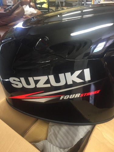 Suzuki engine cowling and side panels brand new