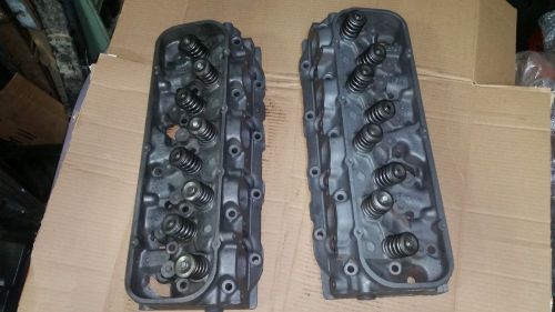 1966-67 chevy big block 396 427-390,400  #3904390 cylinder heads  l276 l216