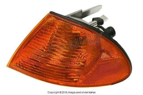 Bmw e46 (99-01) turn signal light w/ yellow lens front left (driver side) tyc