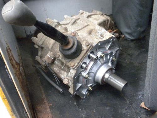 Toyota transfer case from 2001 tacoma sr5 4x4 wreck,220k miles