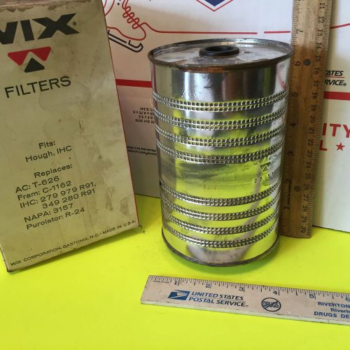 Wix fuel filter, 33157.    may be for ih.     nos.   item:  3391