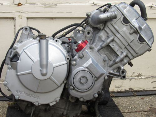 1992 honda cbr 600f2 motor runs, needs carbs fits 1991 1992 1993 1994