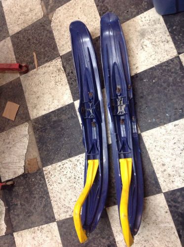 Ski doo skidoo rev mxz gsx mx z renegade skis pair blue yellow 6021101d