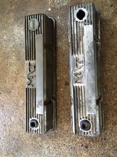 Chevy 283 327 350 sbc mickey thompson 140r-50b vintage finned valve covers