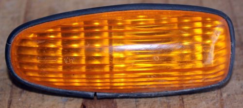 1998 ford falcon au left / right front side fender blinker cover wr2a-13k309-aa