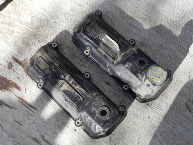 Ford mustang valve cover set of 2 left and right 3.8l v6  